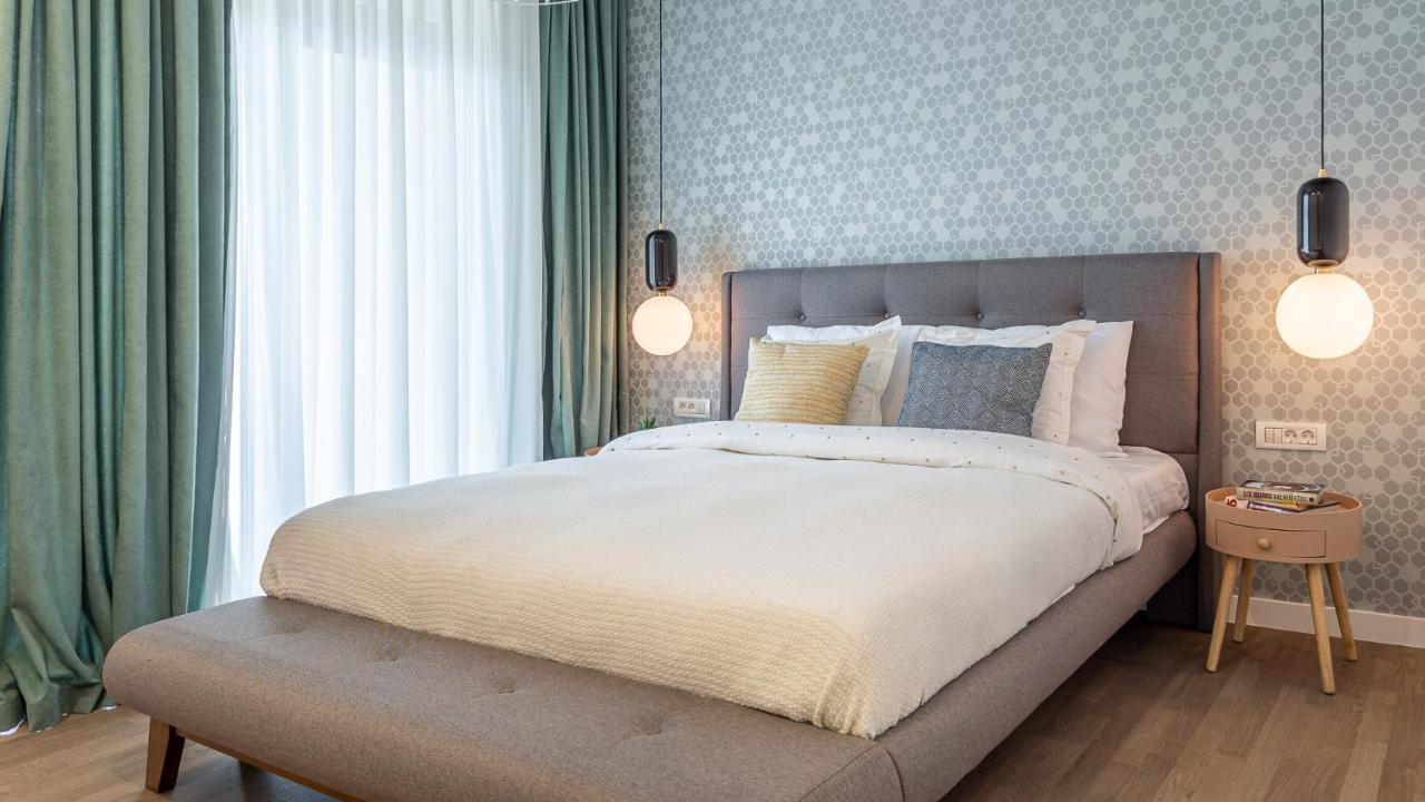 Il Lago - Azur - Cozy Luxurious Smart Home By The Lake Voluntari Bagian luar foto